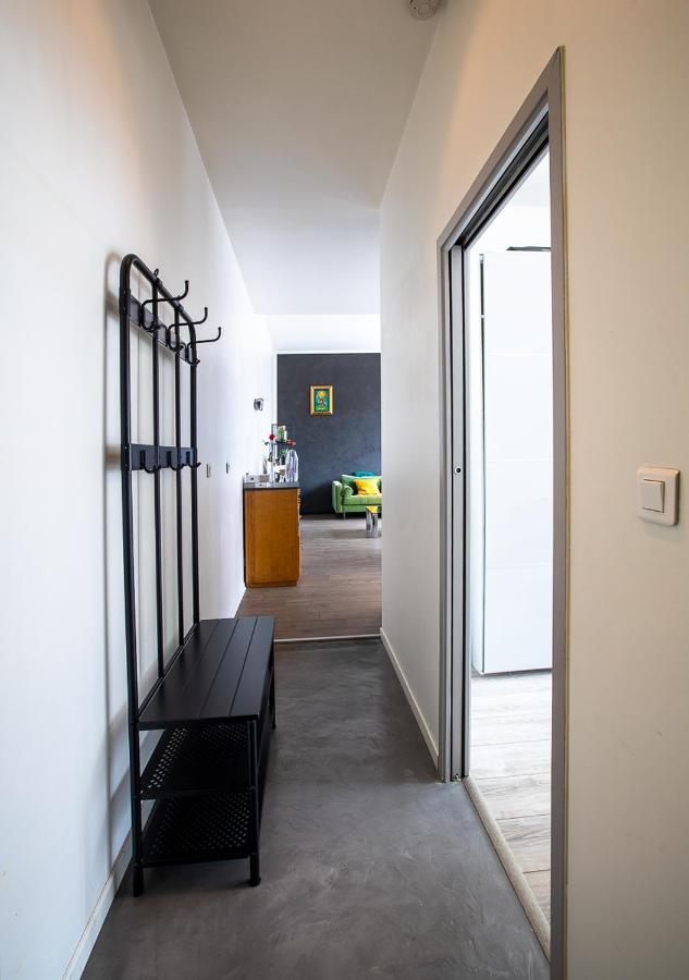 Le Loft Horloger Avec Parking Apartment Besancon Luaran gambar