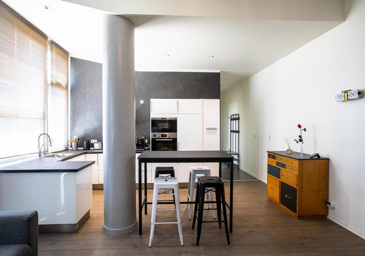 Le Loft Horloger Avec Parking Apartment Besancon Luaran gambar