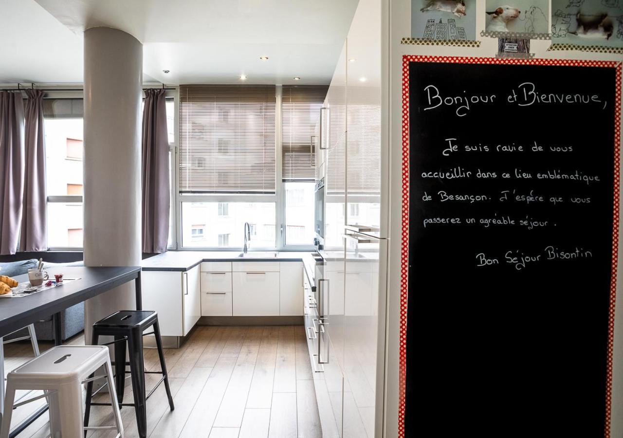 Le Loft Horloger Avec Parking Apartment Besancon Luaran gambar