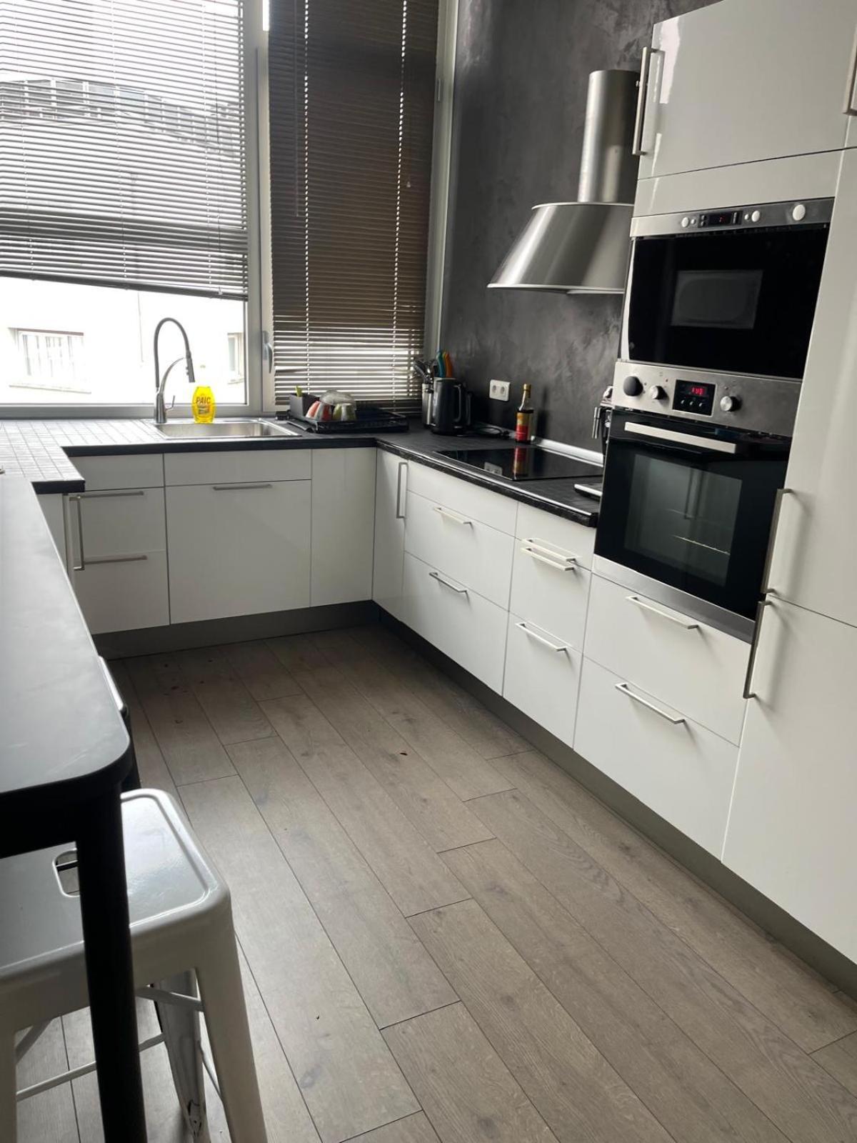 Le Loft Horloger Avec Parking Apartment Besancon Luaran gambar